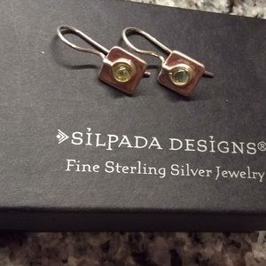 Silpada peridot Earrings